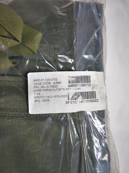 US military Parachutists Individual Weapons case nylon M-1950