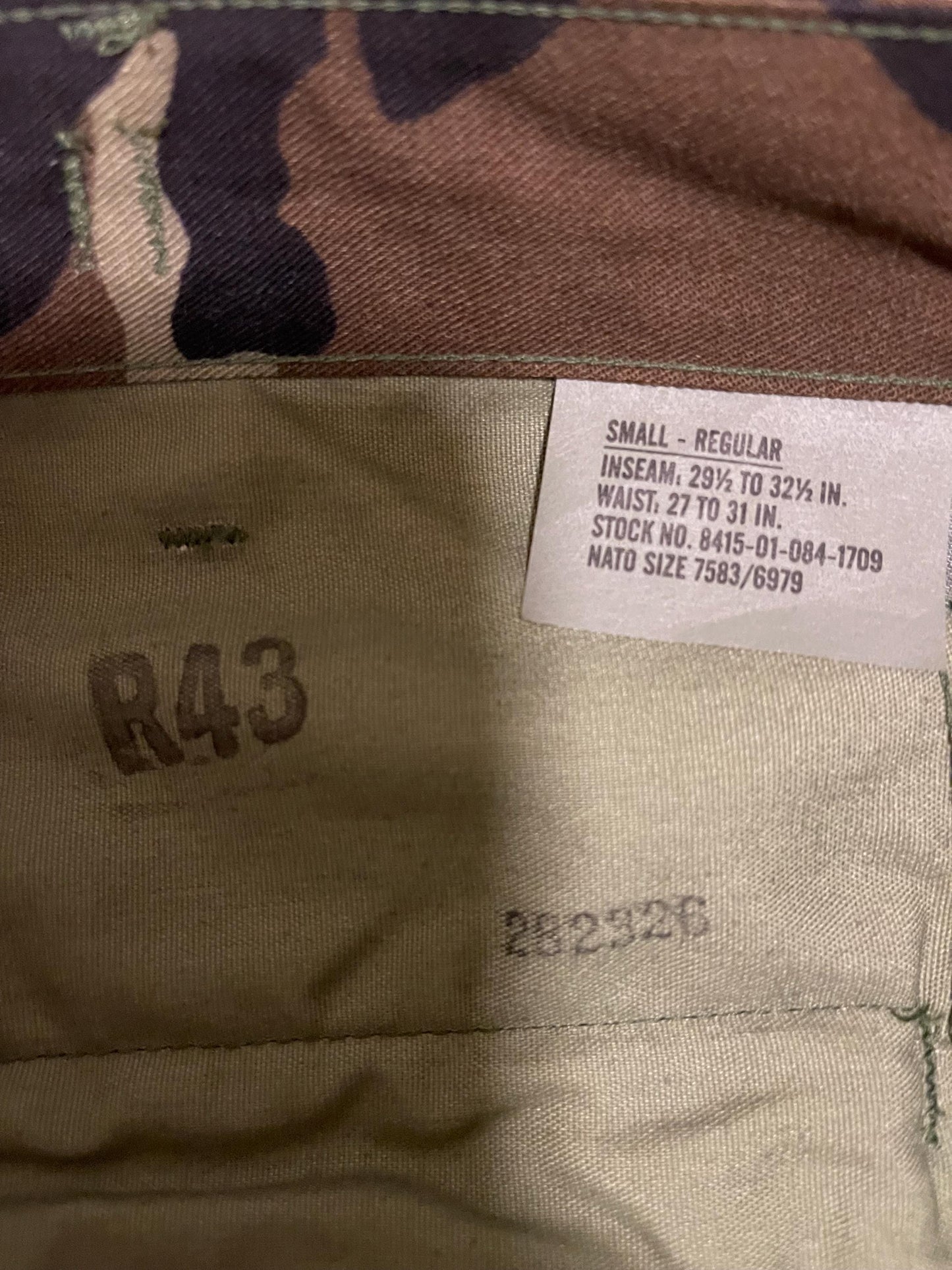 Genuine US military woodland camouflage nylon/Cotton 50/50 nyco pants Small Regular New.