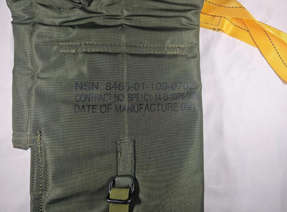 US military Parachutists Individual Weapons case nylon M-1950