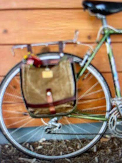 Vtg Swiss Army Bread Messenger Crossbody Military Field Bike Pannier Utility Bag