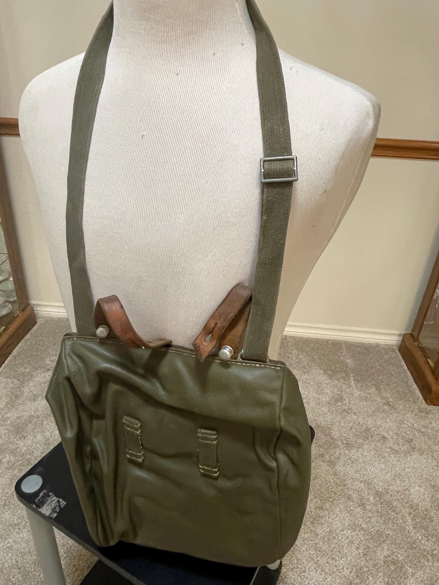 Vtg Swiss Army Bread Messenger Crossbody Military Field Bike Pannier Utility Bag