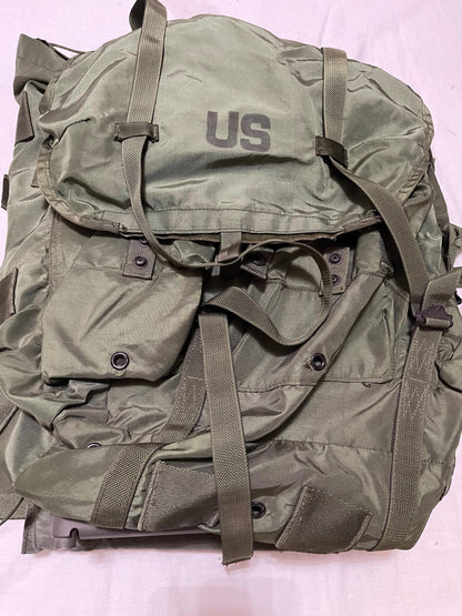 Genuine Vintage Vietnam US Military Large Alice pack complete with frames, shoulder straps and waist belt all original parts