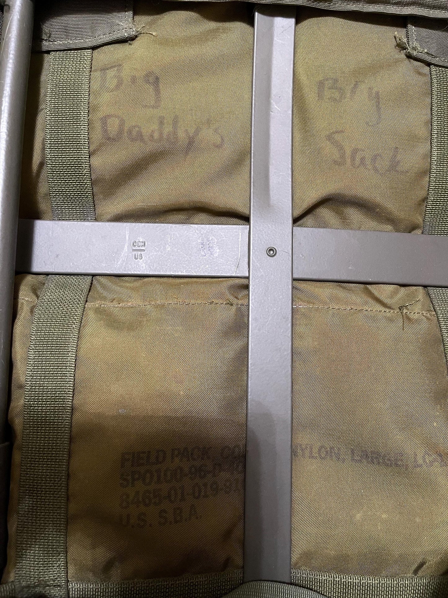 Genuine Vintage Vietnam US Military Large Alice pack complete with frames, shoulder straps and waist belt all original parts