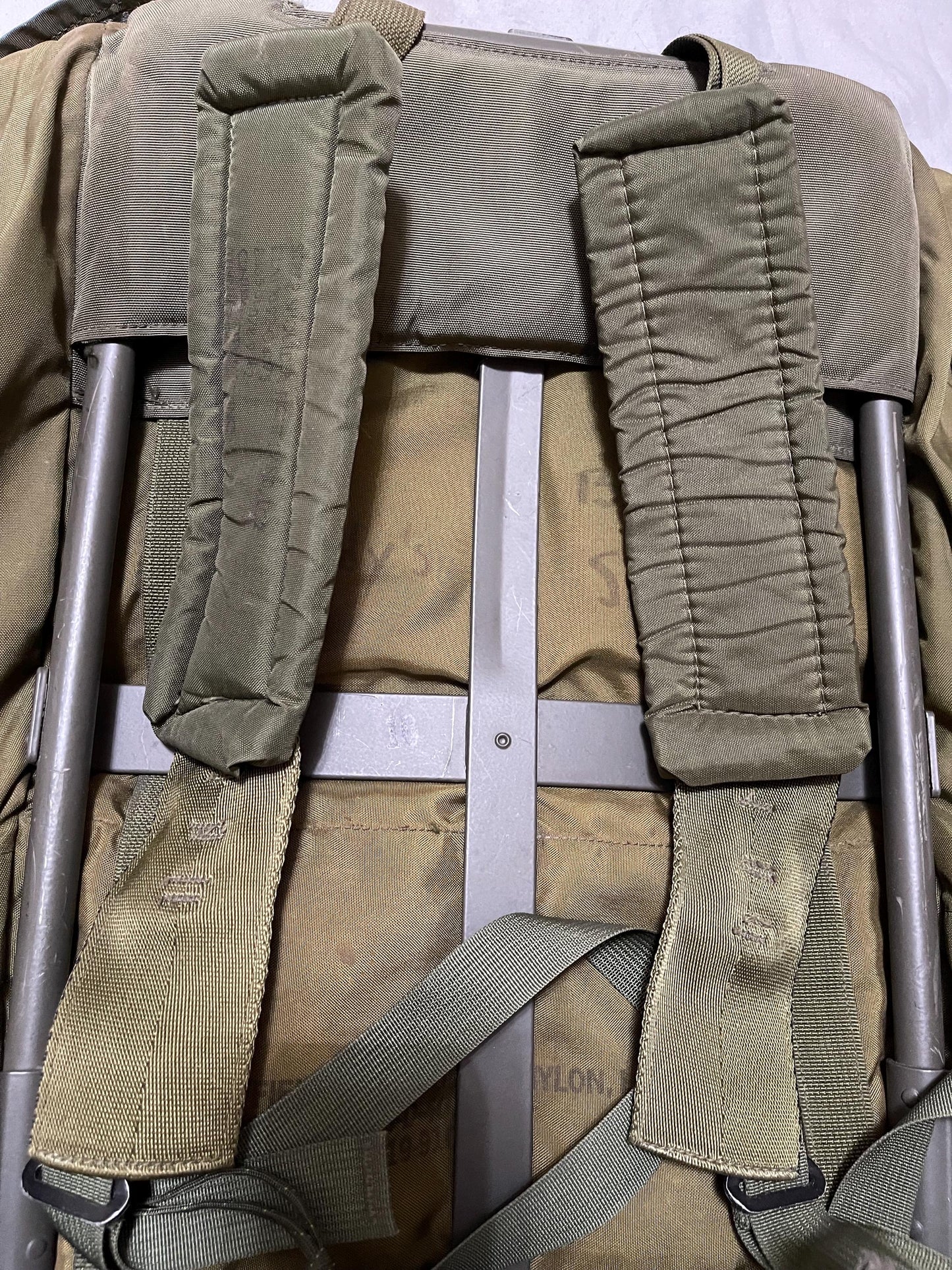 Genuine Vintage Vietnam US Military Large Alice pack complete with frames, shoulder straps and waist belt all original parts