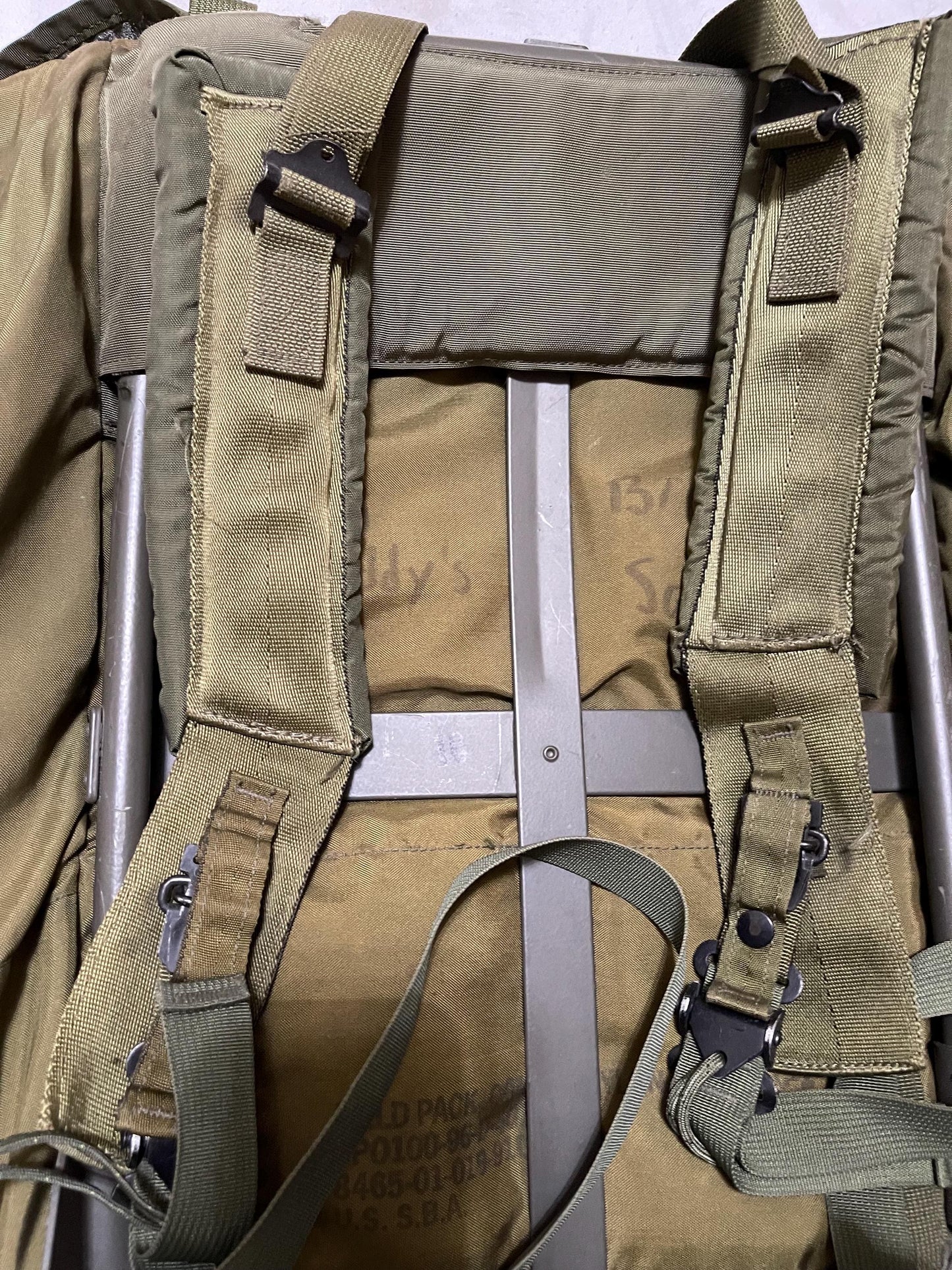 Genuine Vintage Vietnam US Military Large Alice pack complete with frames, shoulder straps and waist belt all original parts