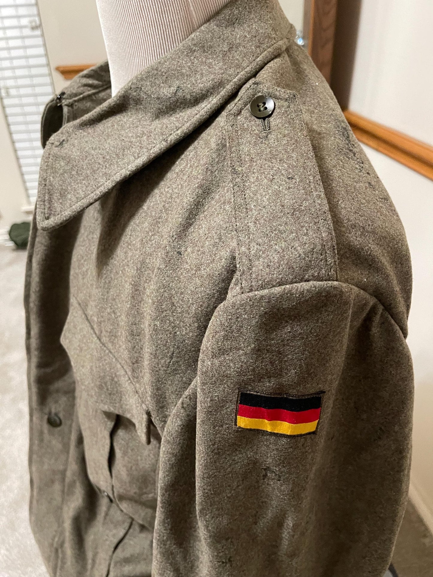 Genuine Vintage West German OG Wool Jacket Shirt Wool Military Men’s  Wer Wi New/Mint Rare.XL. Dated 8/1963