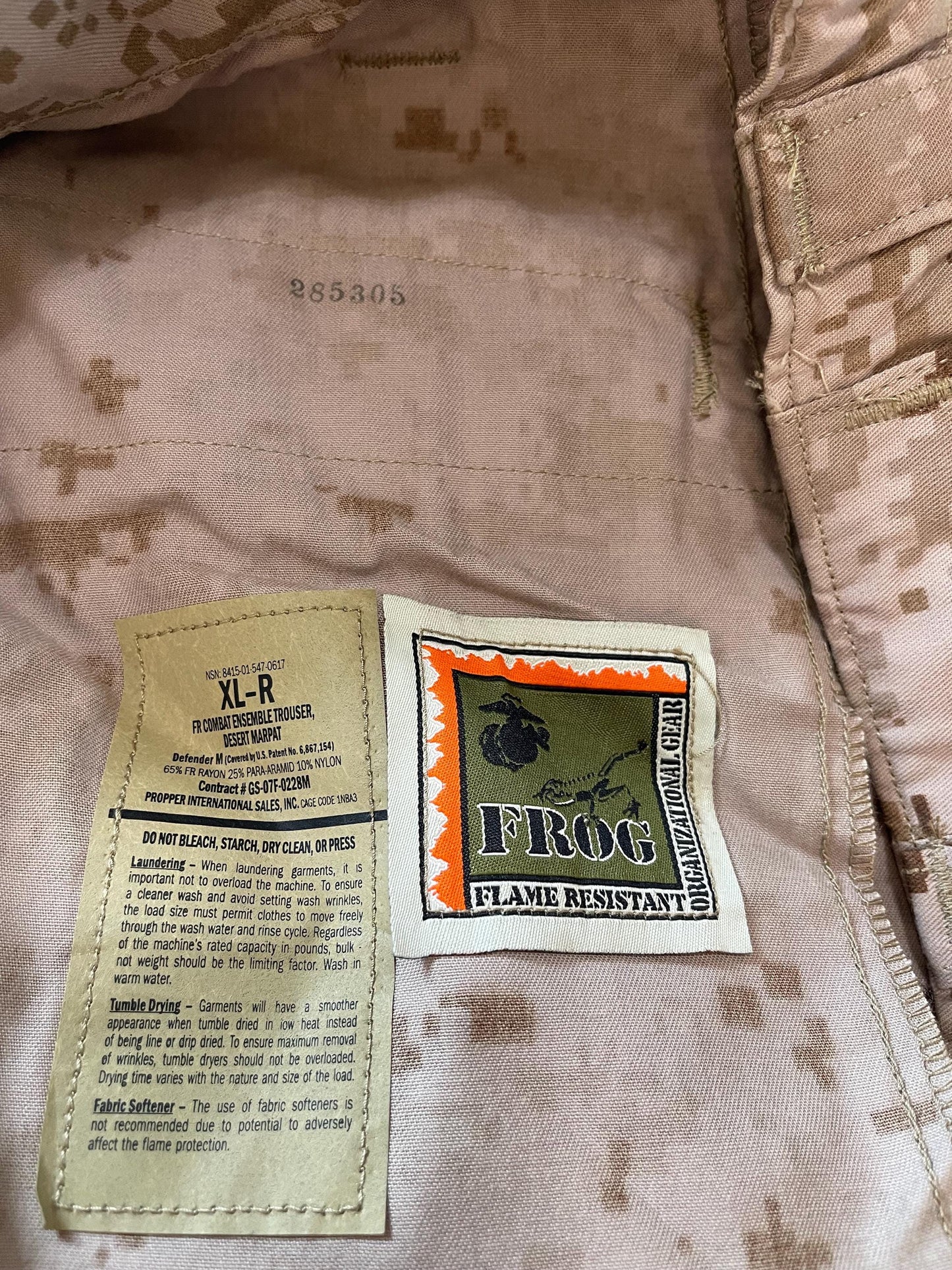 USMC FROG Combat Uniform Ensemble Pants Trouser Desert MARPAT Various sizes.