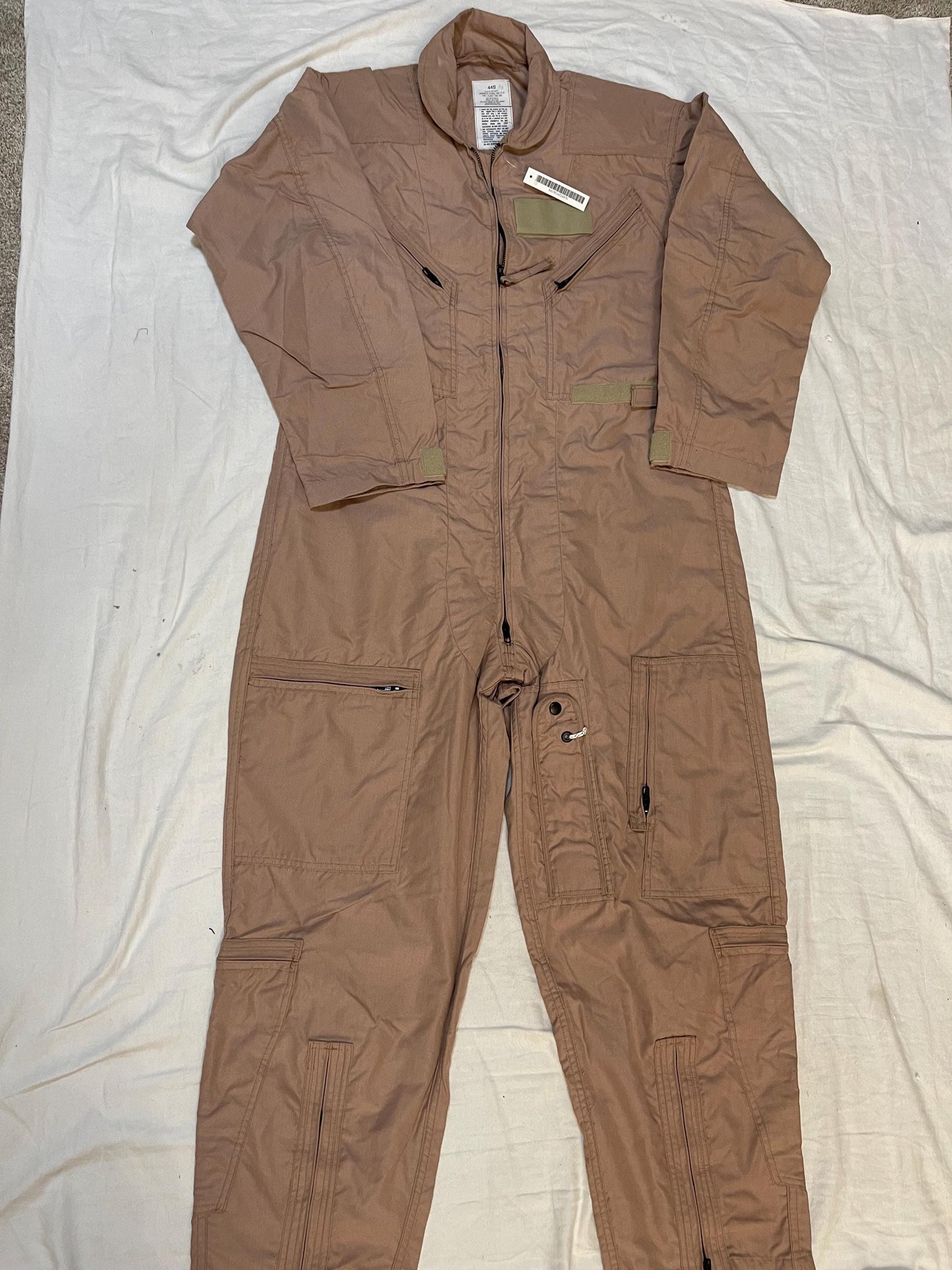 Genuine US Military  flyers desert tan flight suit CWU-27/P nomex size 44 Short and 50 Regular NEW