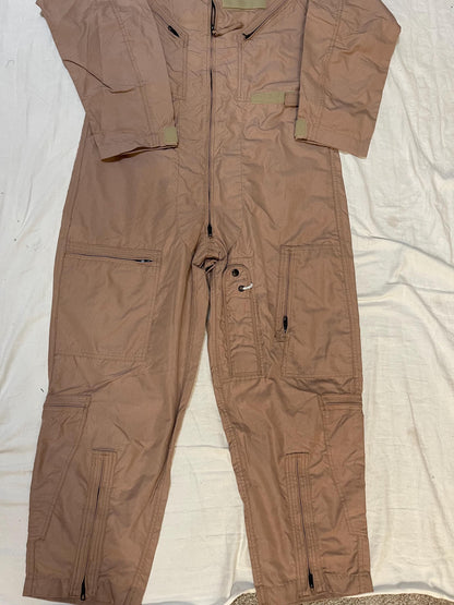 Genuine US Military  flyers desert tan flight suit CWU-27/P nomex size 44 Short and 50 Regular NEW