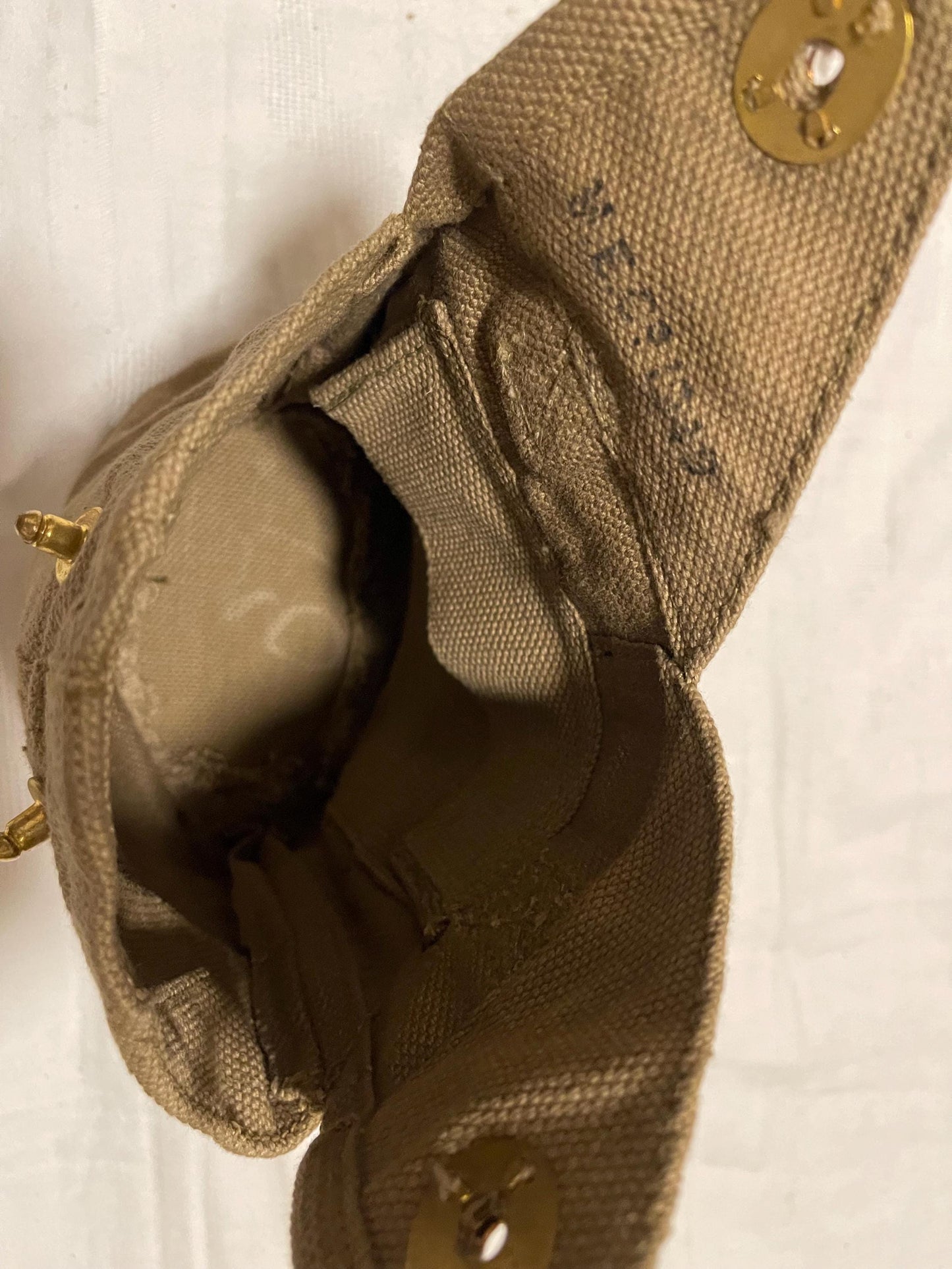 Authentic British Khaki & OD green Military P44 Canteen Pouch Cover Dated From 1949 t0 1972