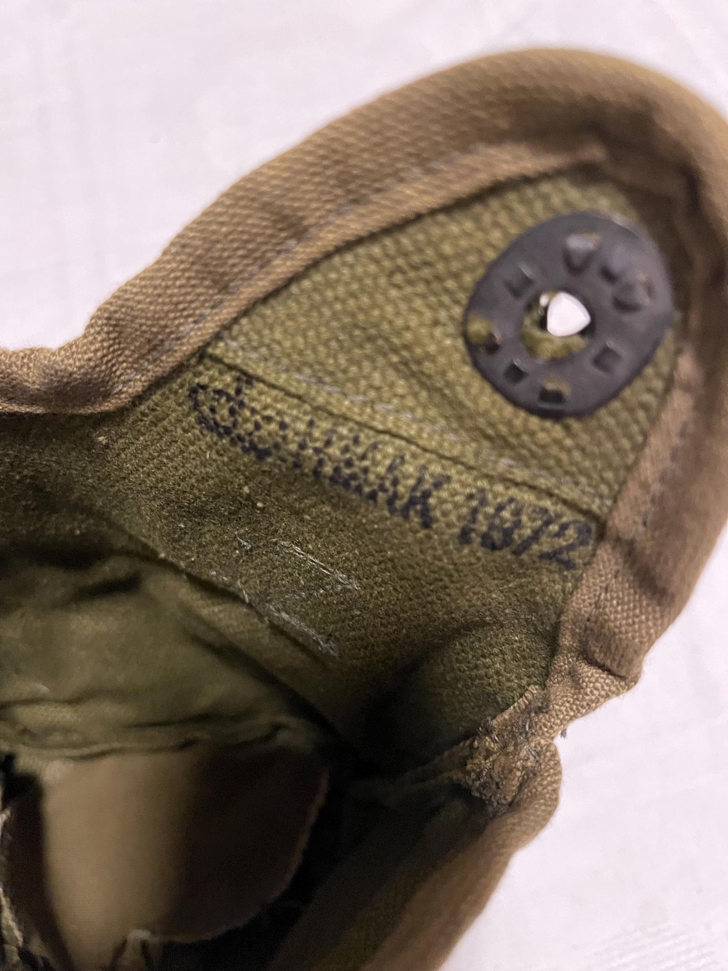 Authentic British Khaki & OD green Military P44 Canteen Pouch Cover Dated From 1949 t0 1972