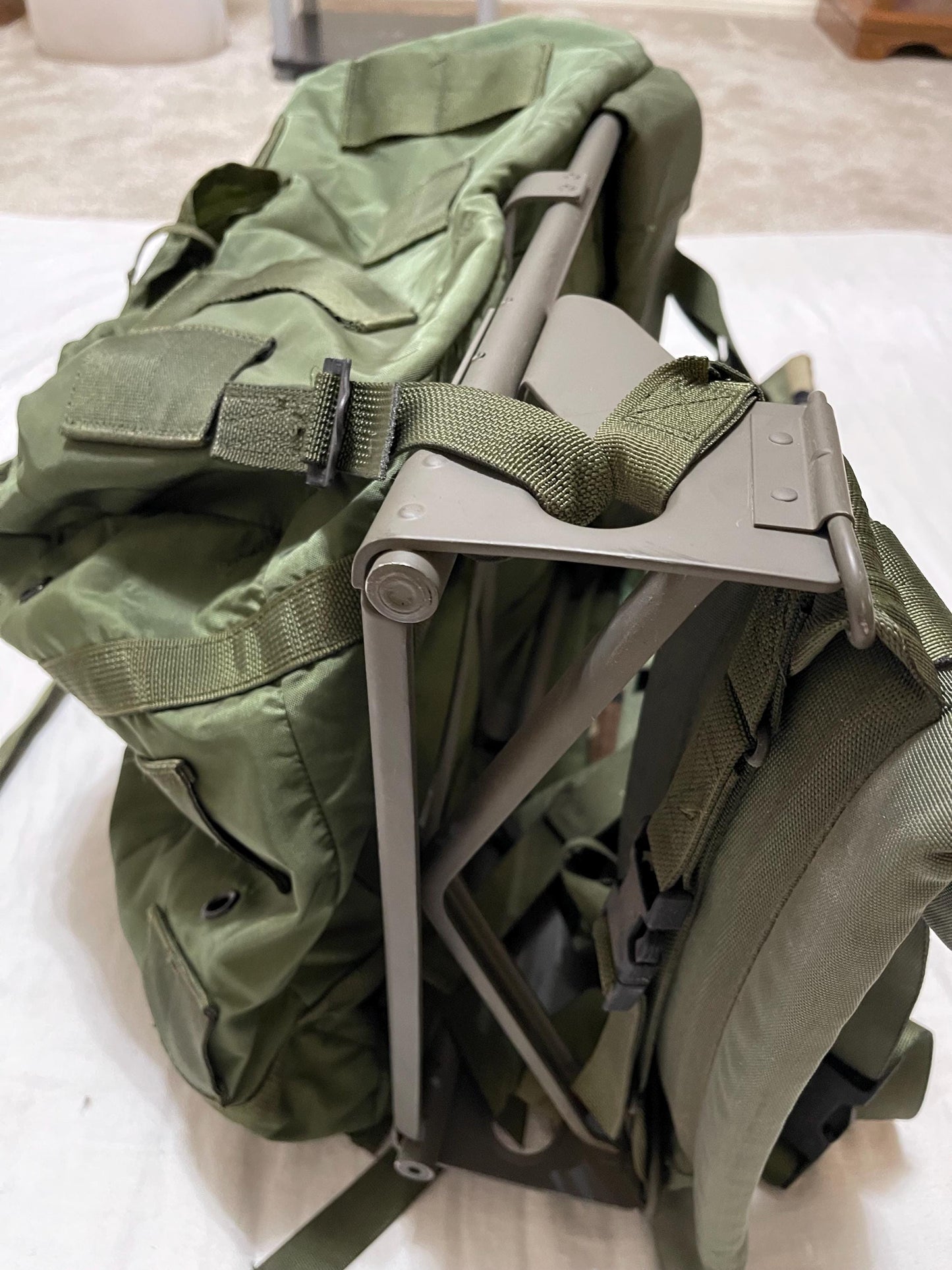 Genuine Vintage Vietnam US Military Large Alice pack complete with frames, shoulder straps and waist belt all original parts