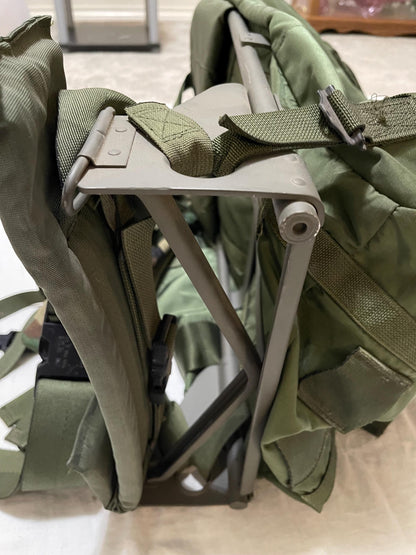 Genuine Vintage Vietnam US Military Large Alice pack complete with frames, shoulder straps and waist belt all original parts