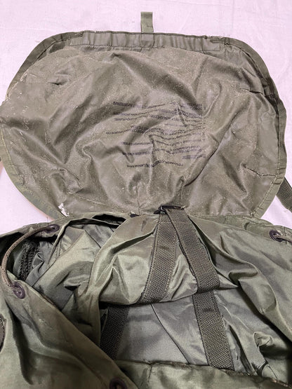 Genuine Vintage Vietnam US Military Large Alice pack complete with frames, shoulder straps and waist belt all original parts