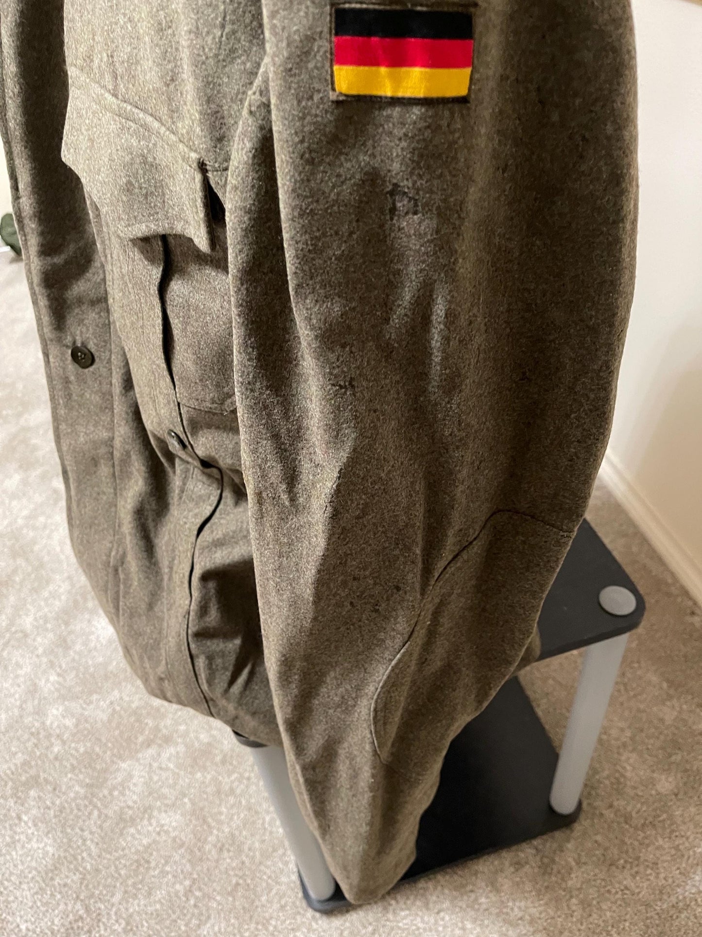 Genuine Vintage West German OG Wool Jacket Shirt Wool Military Men’s  Wer Wi New/Mint Rare.XL. Dated 8/1963