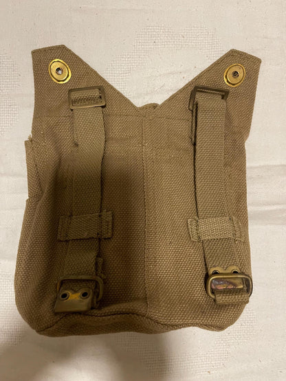 Authentic British Khaki & OD green Military P44 Canteen Pouch Cover Dated From 1949 t0 1972
