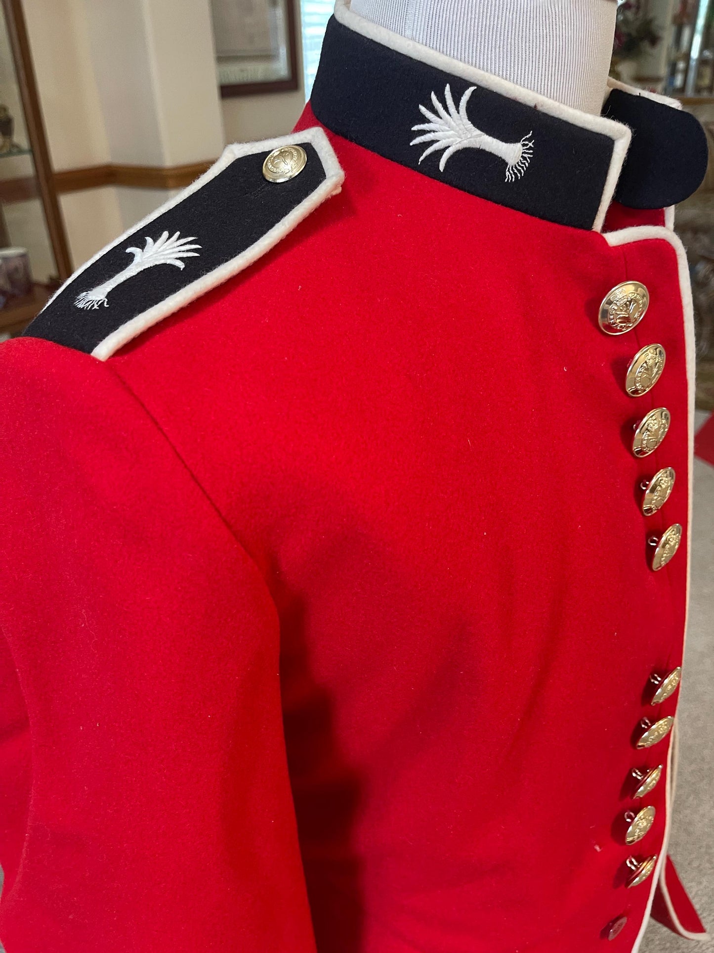 Genuine Vintage British Coldstream Guards Men’s Red Ceremonial Tunic New in Mint condition Size Medium.