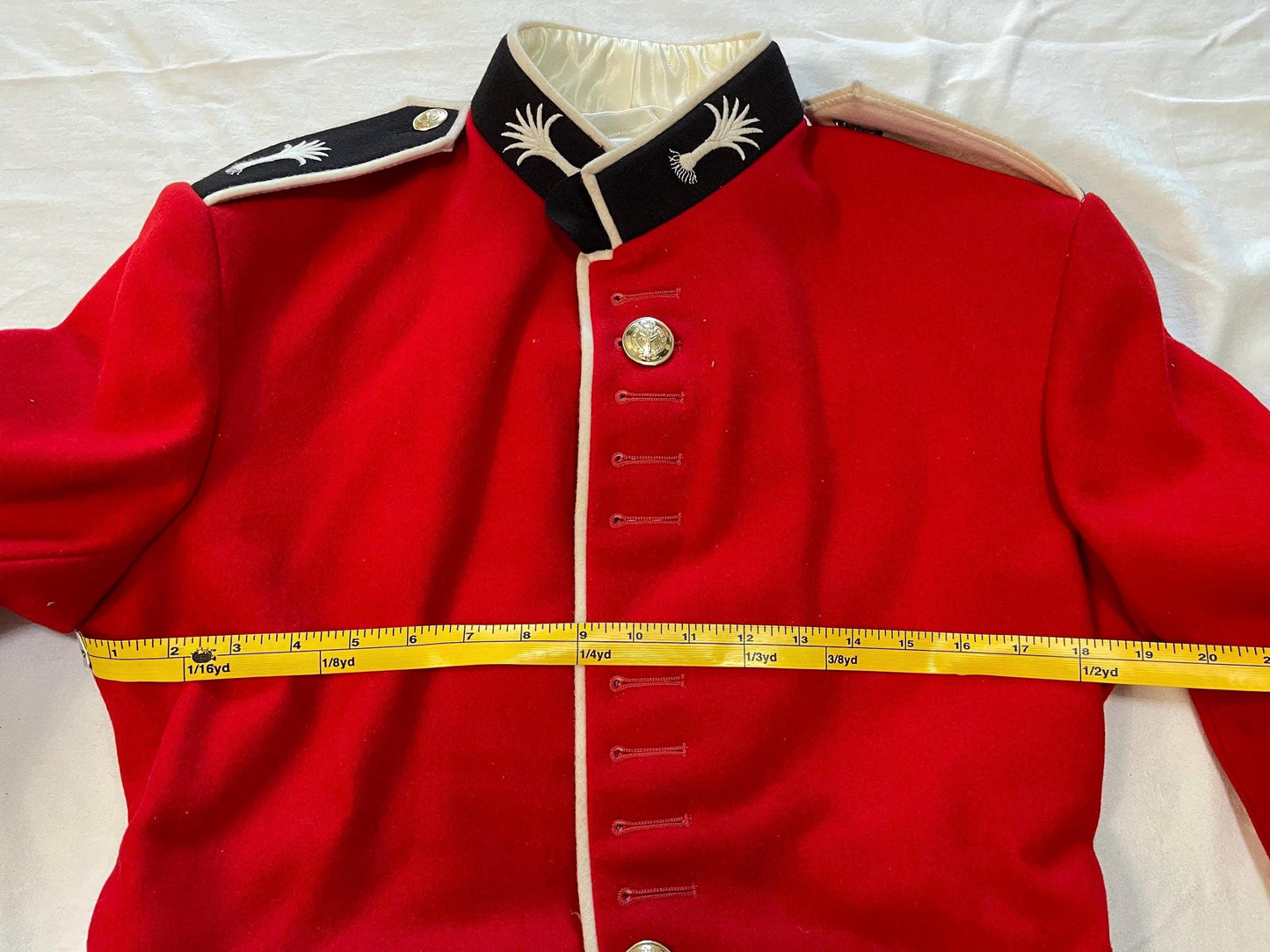 Genuine Vintage British Coldstream Guards Men’s Red Ceremonial Tunic New in Mint condition Size Medium.