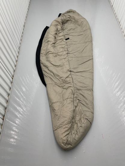 USMC US Marine Military Black Extreme Cold Weather Outer Sleeping Bag NSN:8465-01-608-7503, New .