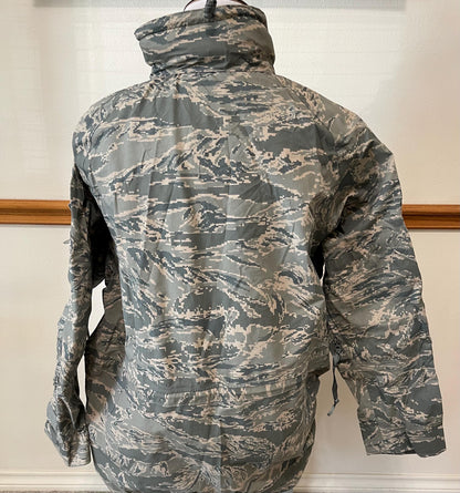 Vintage USAF digital ECW Gortex Parka XL long new.