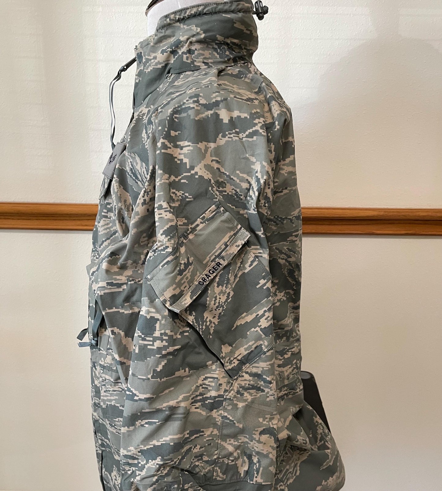 Vintage USAF digital ECW Gortex Parka XL long new.