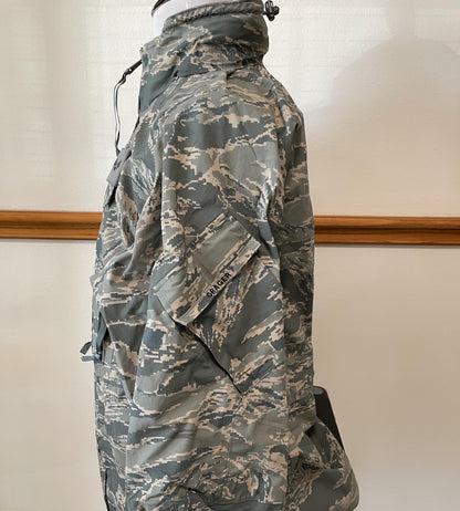 Vintage USAF digital ECW Gortex Parka XL long new.