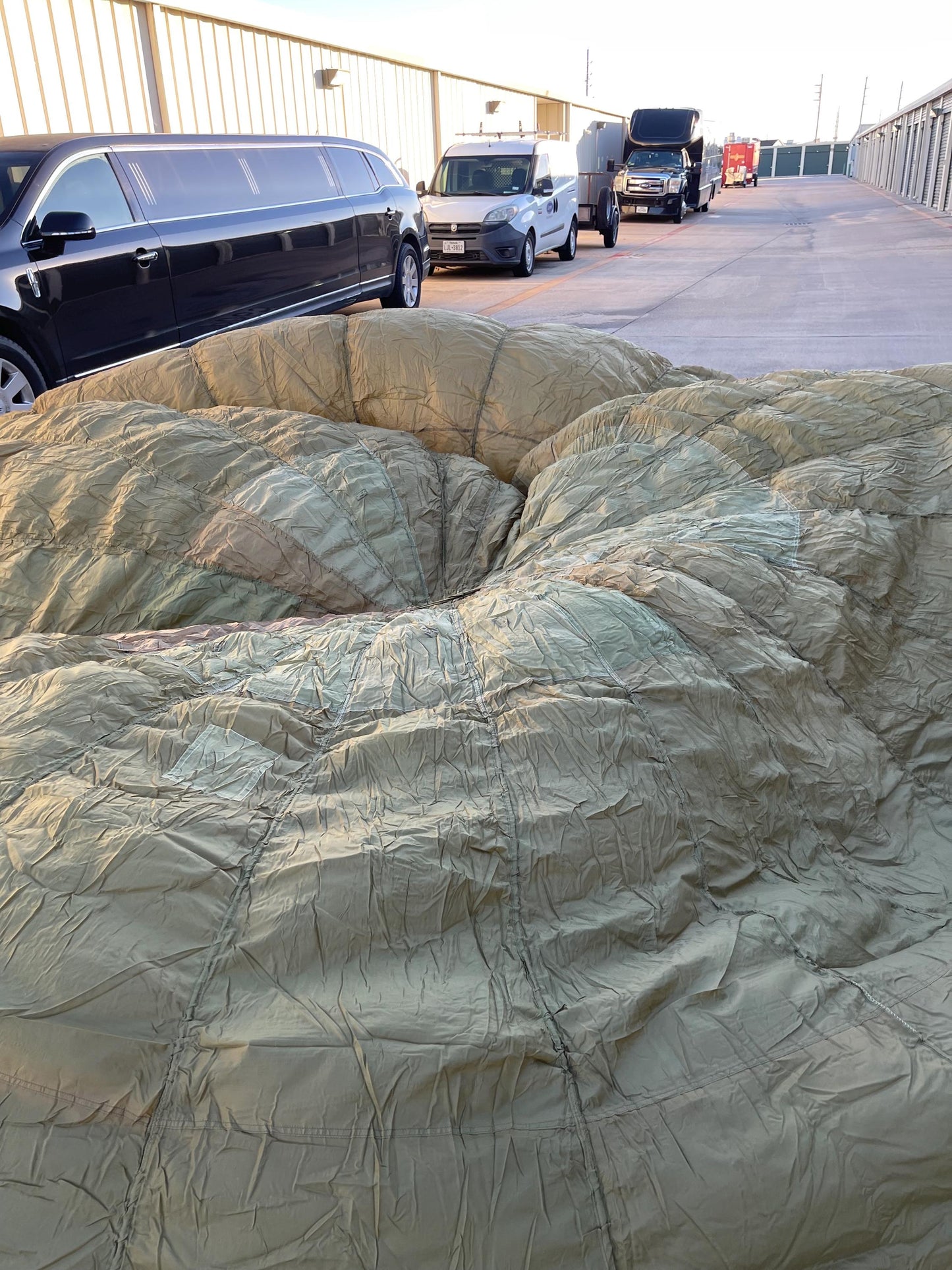 French Military 28' FT Round Parachute, canopy, Shoot multi color (OD.Tan. Khaki mix)