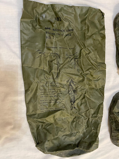 US Vietnam Alice Pack Rucksack Medium dated 1974 W/ Manual & 4 Waterproof bags New old stock