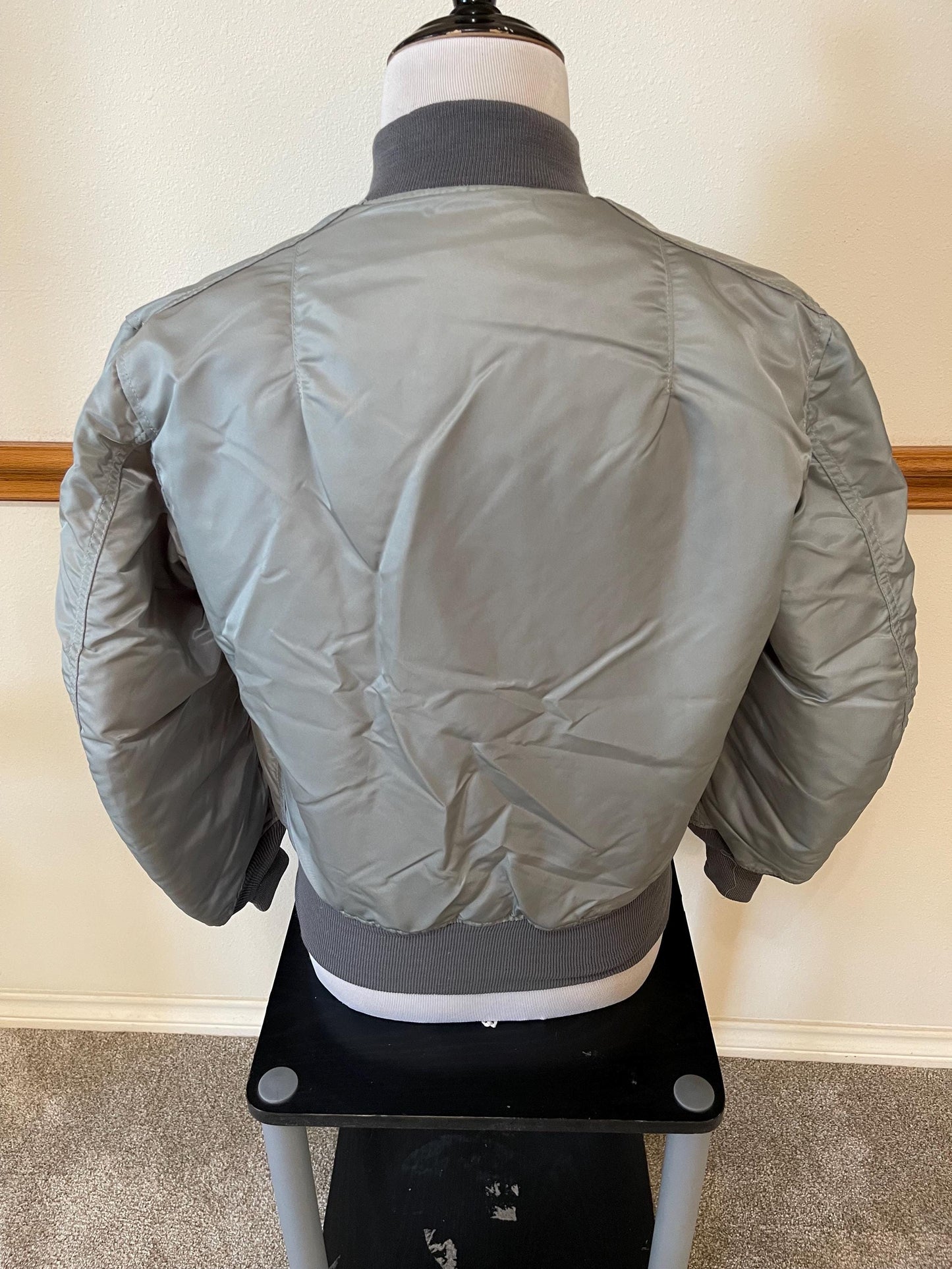 USAF style US made MA 1 Silver to orange reversible Iconic Vintage Jacket made by Greenbrier Manufacturer Tennessee.Jacke