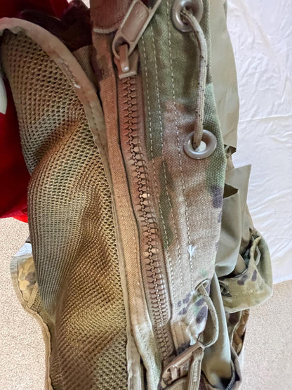 Genuine US military multicam/ocp mollee II Rucksack /FILBE Complete with Frame, shoulder straps and 2 sustainment Pouches.