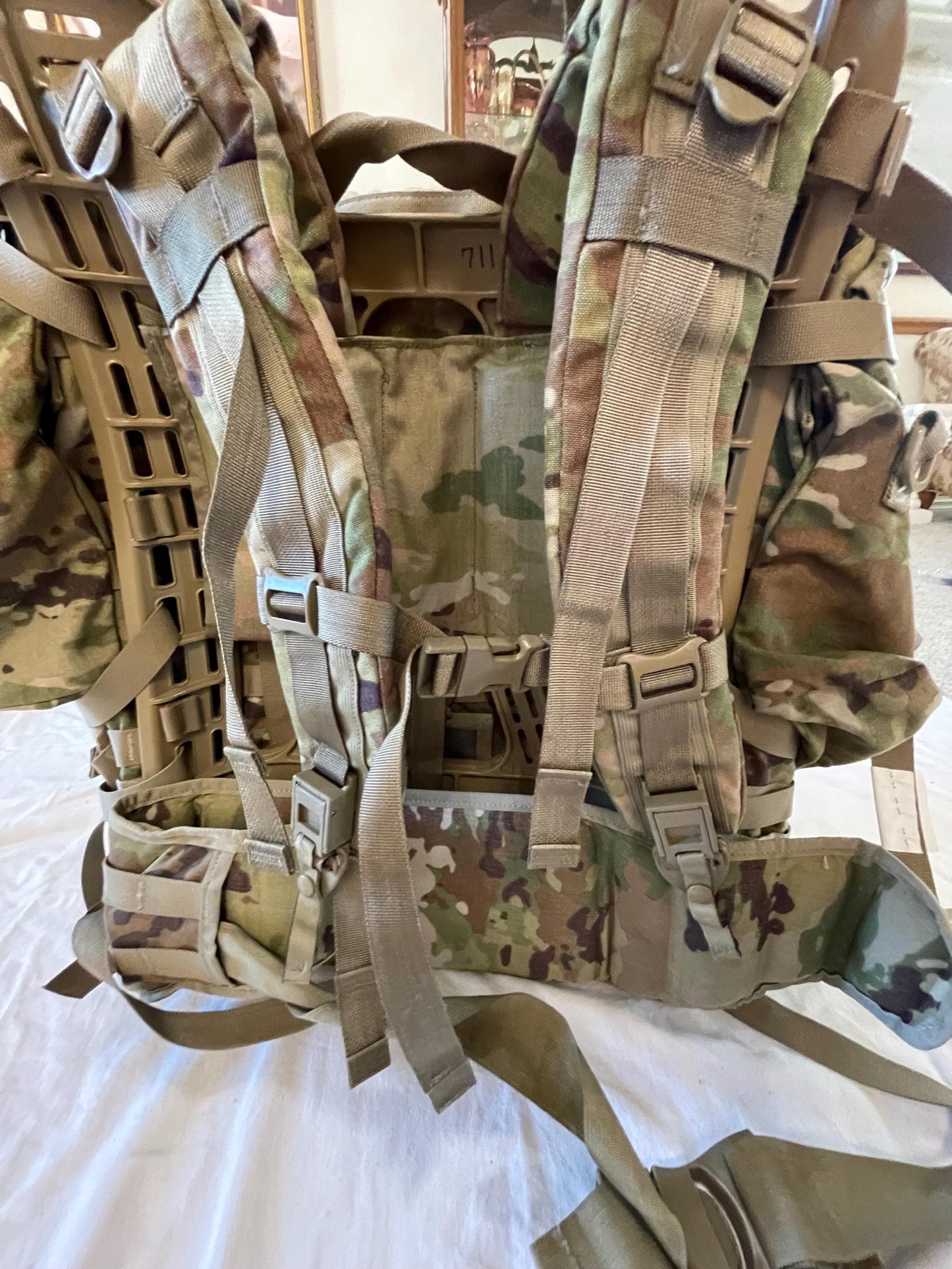 Genuine US military multicam/ocp mollee II Rucksack /FILBE Complete with Frame, shoulder straps and 2 sustainment Pouches.