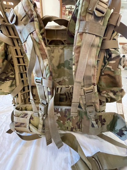 Genuine US military multicam/ocp mollee II Rucksack /FILBE Complete with Frame, shoulder straps and 2 sustainment Pouches.