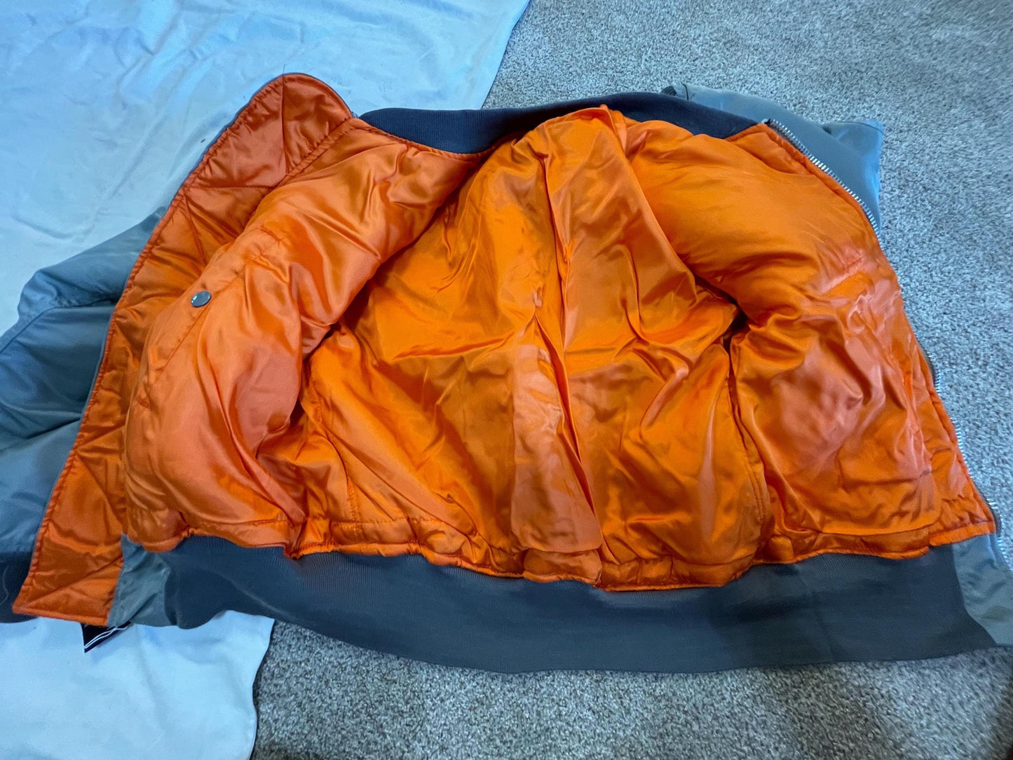 USAF style US made MA 1 Silver to orange reversible Iconic Vintage Jacket made by Greenbrier Manufacturer Tennessee.Jacke