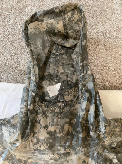 Genuine US military ACU digital Rain Poncho New