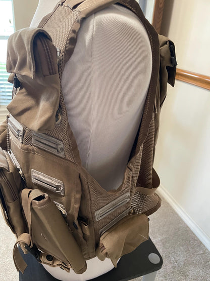US Air Force Combat Pilot Survival vest by Snap track Air Ace complete with all pouches.