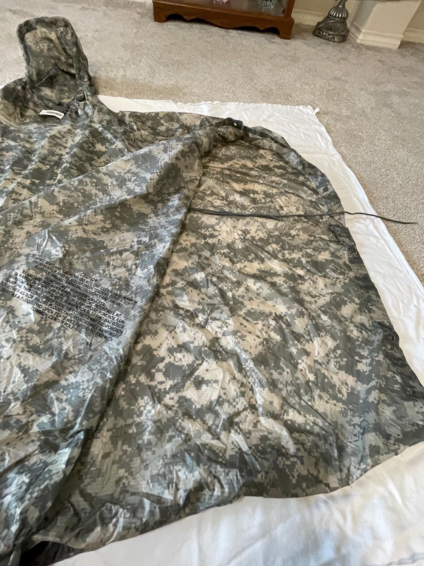 Genuine US military ACU digital Rain Poncho New