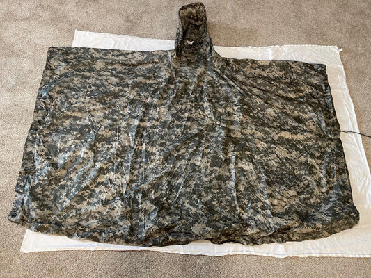 Genuine US military ACU digital Rain Poncho New