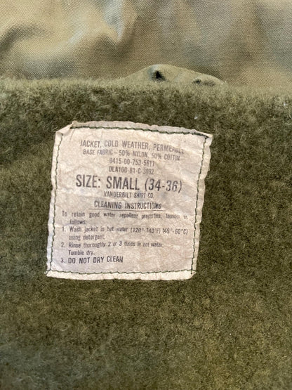 Genuine US Navy Vintage Cold weather permeable Deck Jacket Small .