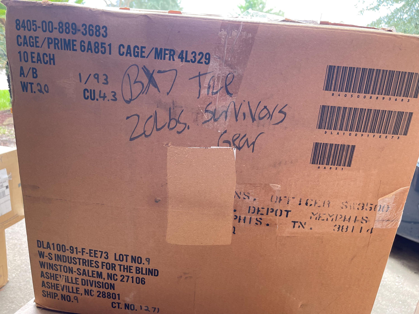 USGI Authentic Poncho Liner/Woobie Woodland Camo US MIL Issue New