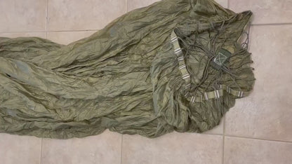 35 ft. Green US military T-10 Main Parachute with Lines, Risers and Connector Links/ without invert netting