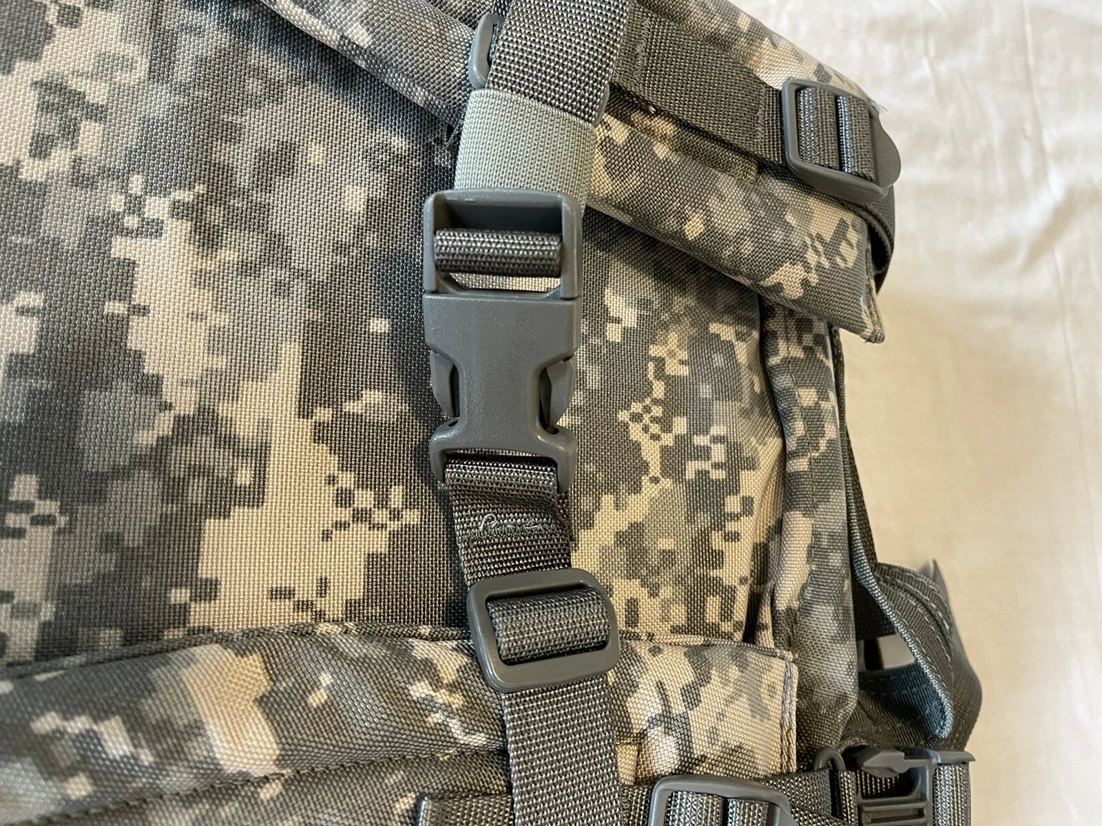 LARGE MOLLE II ACU Modular Medic Bag Backpack Complete Set NSN 8465-01-524-7635 - Image 11