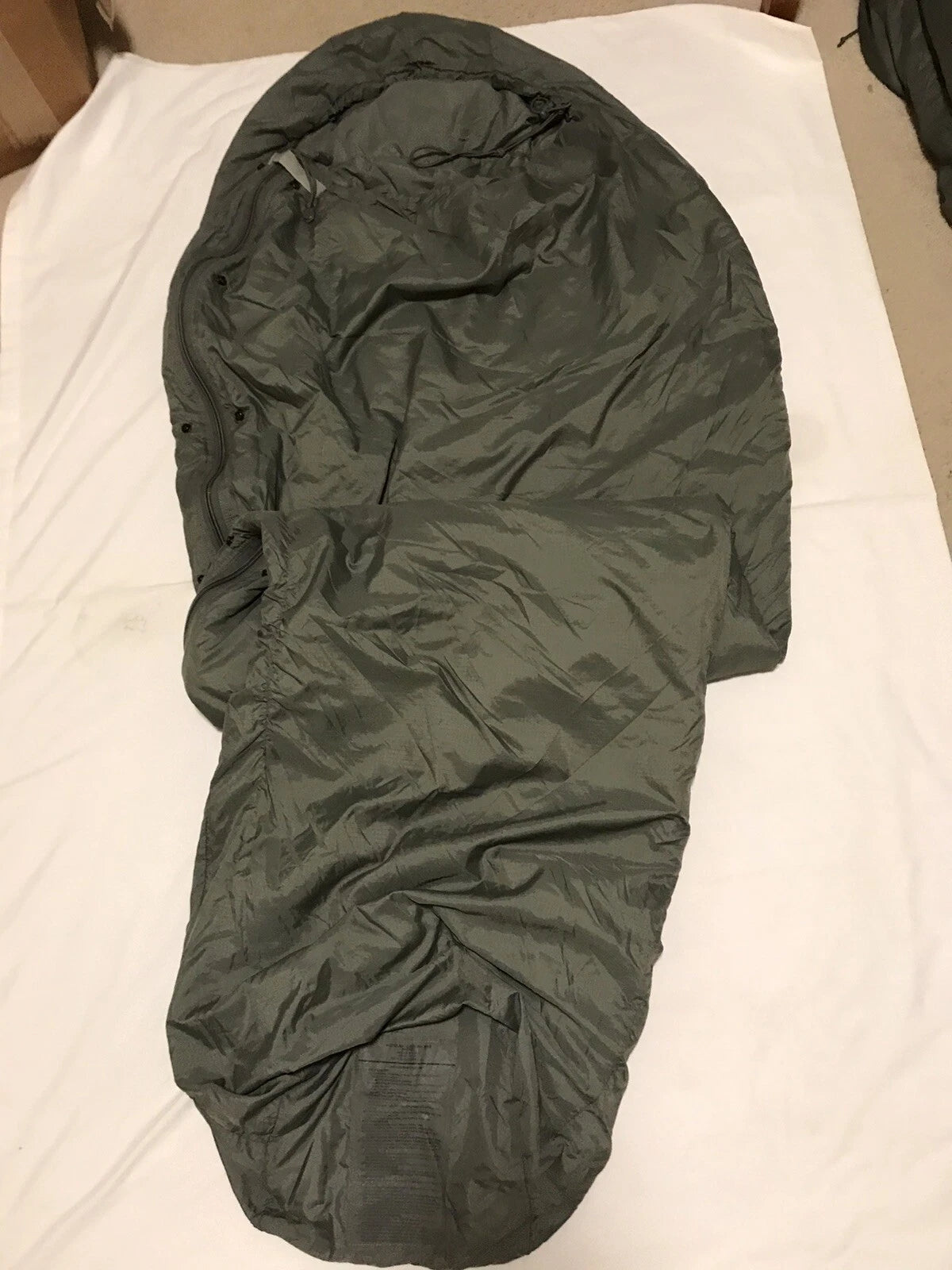 US MILITARY ACU GRAY PATROL BAG PART OF THE MODULAR GORTEX SLEEP SYSTEM  - Image 1