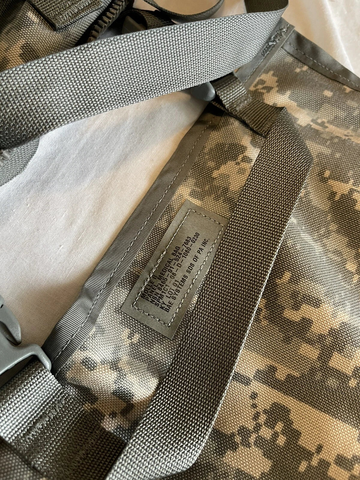 LARGE MOLLE II ACU Modular Medic Bag Backpack Complete Set NSN 8465-01-524-7635 - Image 14