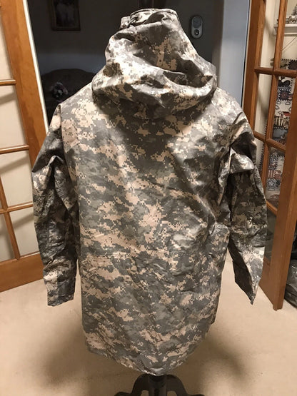 GENUINE US GI MILITARY ACU DIGITAL YNIVERSAL CAMO GORTEX PARKA JACKET ECWCS MR - Image 2