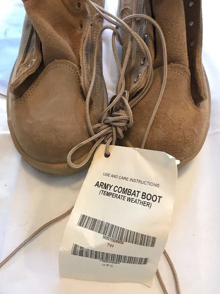 US Army Flight and Combat Vehical Crewman Authorized Desert Tan Boots By Wellco  - Image 3