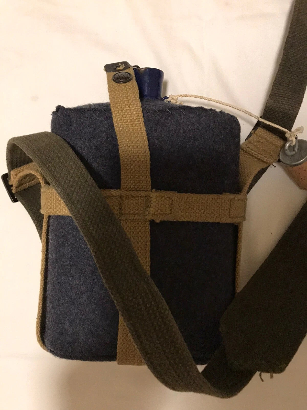 WW II Era Post War British Army Water Canteen Vintage Collectible Genuine item - Image 6