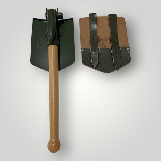 German Military Issue Tri-Fold Shovel (Entrenching Tool)