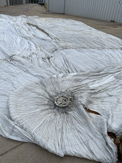 British Military 100ft. Diameter White Cargo Parachute With  Carry Bags - Image 2