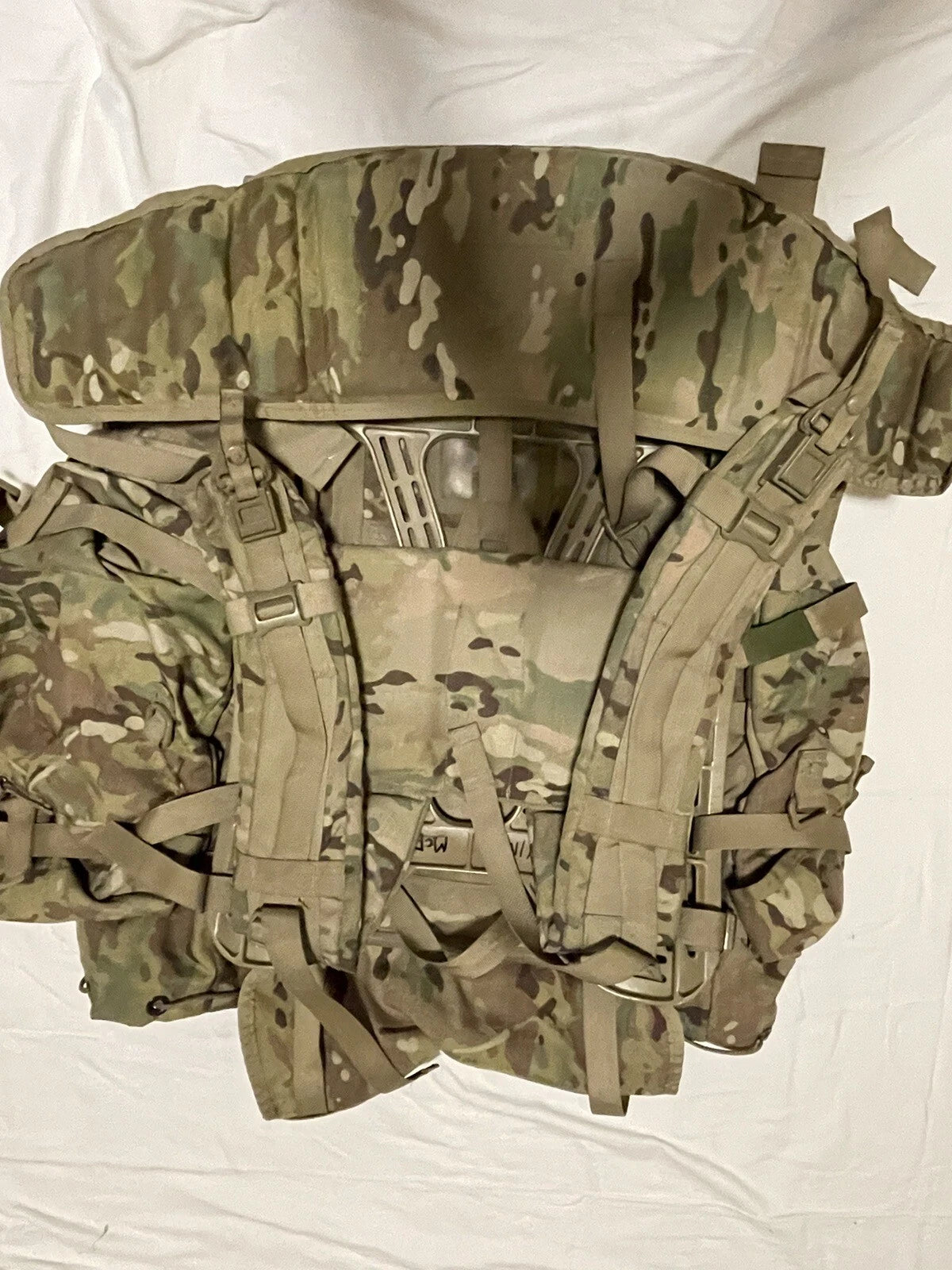 Genuine US Military Multicam/OCP MOLLE II Rucksack /FILBE Complete - Image 10