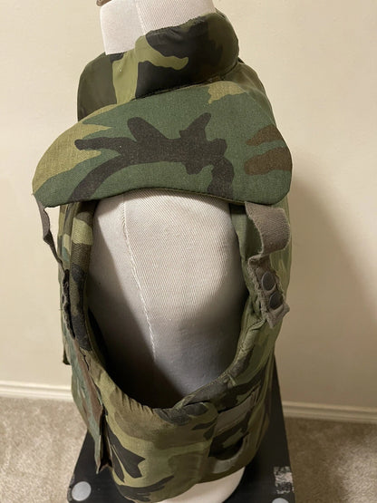 US MILITARY US GI WOODLAND CAMOFLAUGE FRAGMANTATION VEST VINTAGE COLLECTIBLE - Image 9